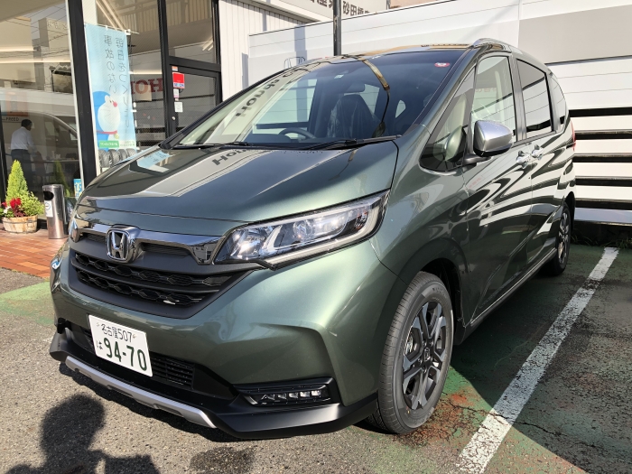 フリードクロスター試乗車入荷しました News Honda Cars 名古屋東